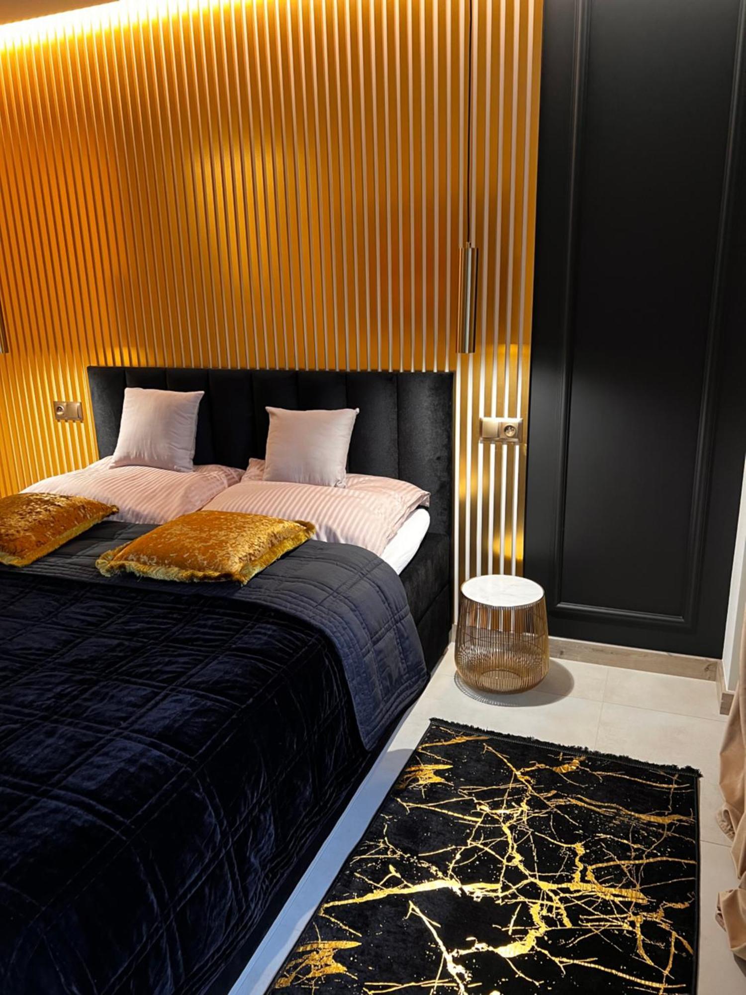 Goldowy Apartament Konin Konin  Exteriör bild